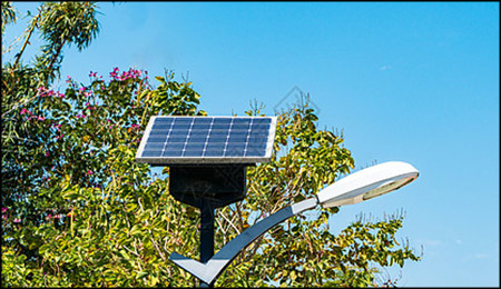 solar street light