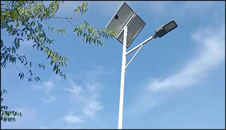 solar street lights