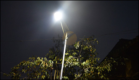 solar street lights