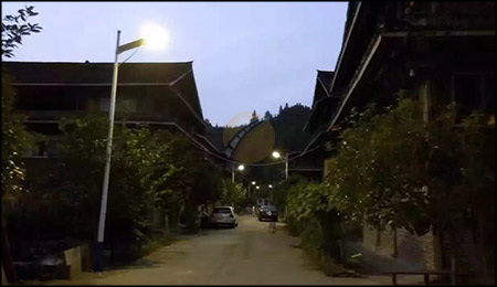 solar street lights